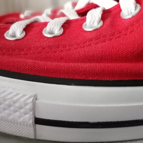 'CONVERSE ALL STAR' Chuck Taylor Red/White Size 13 EUC - Picture 6 of 15
